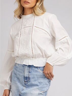 Papillon White Embroidered Peasant Blouse Boho Cotton Top L Doen Style